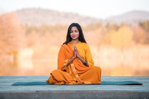 Ashtanga yoga — Structured & powerful
